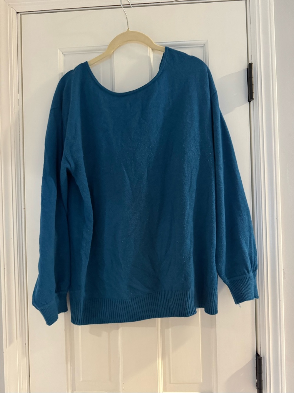 New York & Company Teal Scoop Neck Sweater